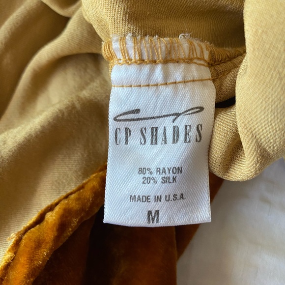 CP Shades Velvet Teton Tunic - Picture 3 of 9